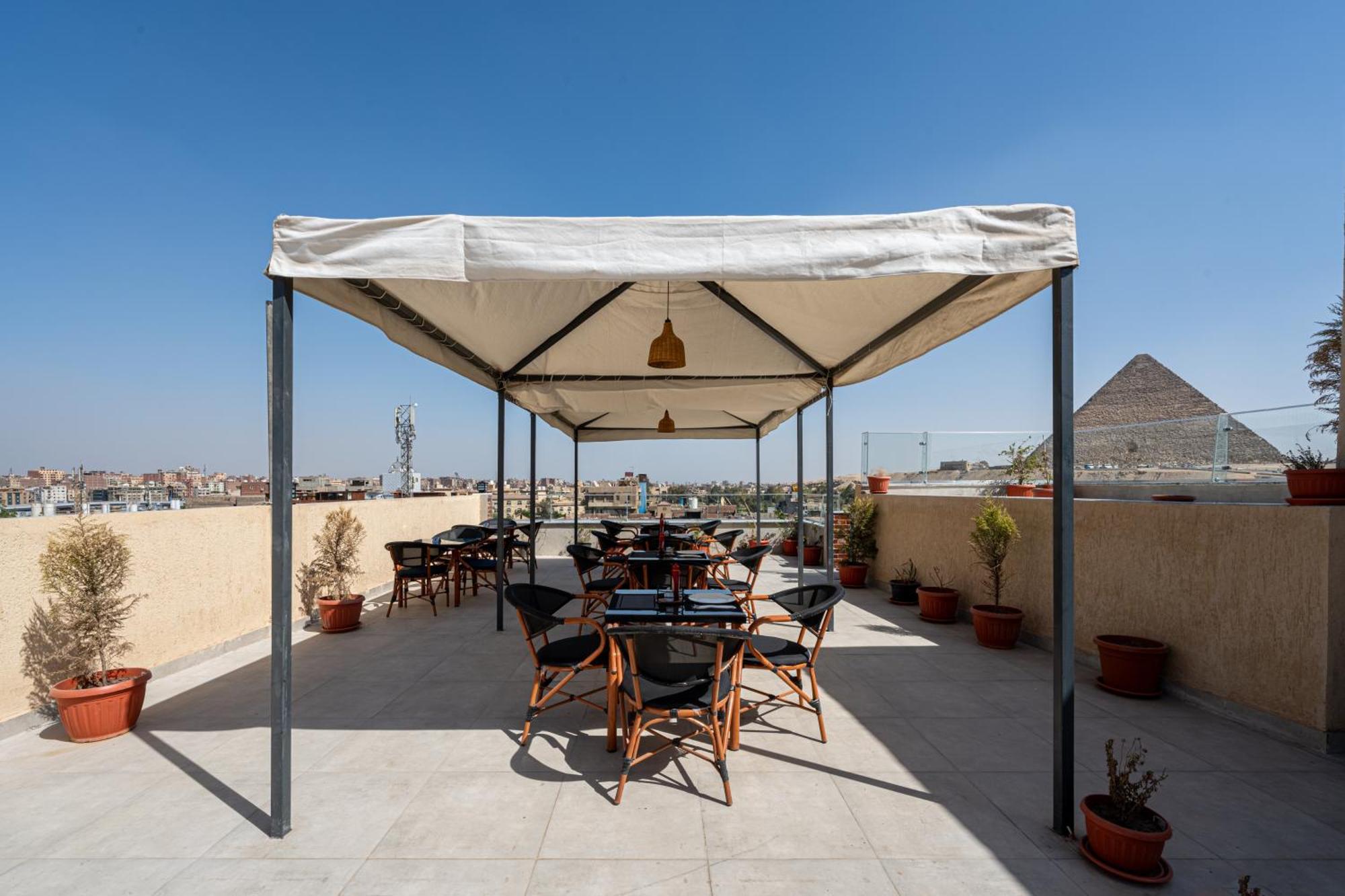 Dream Inn Pyramids View Kafrat al Jabal Exterior foto