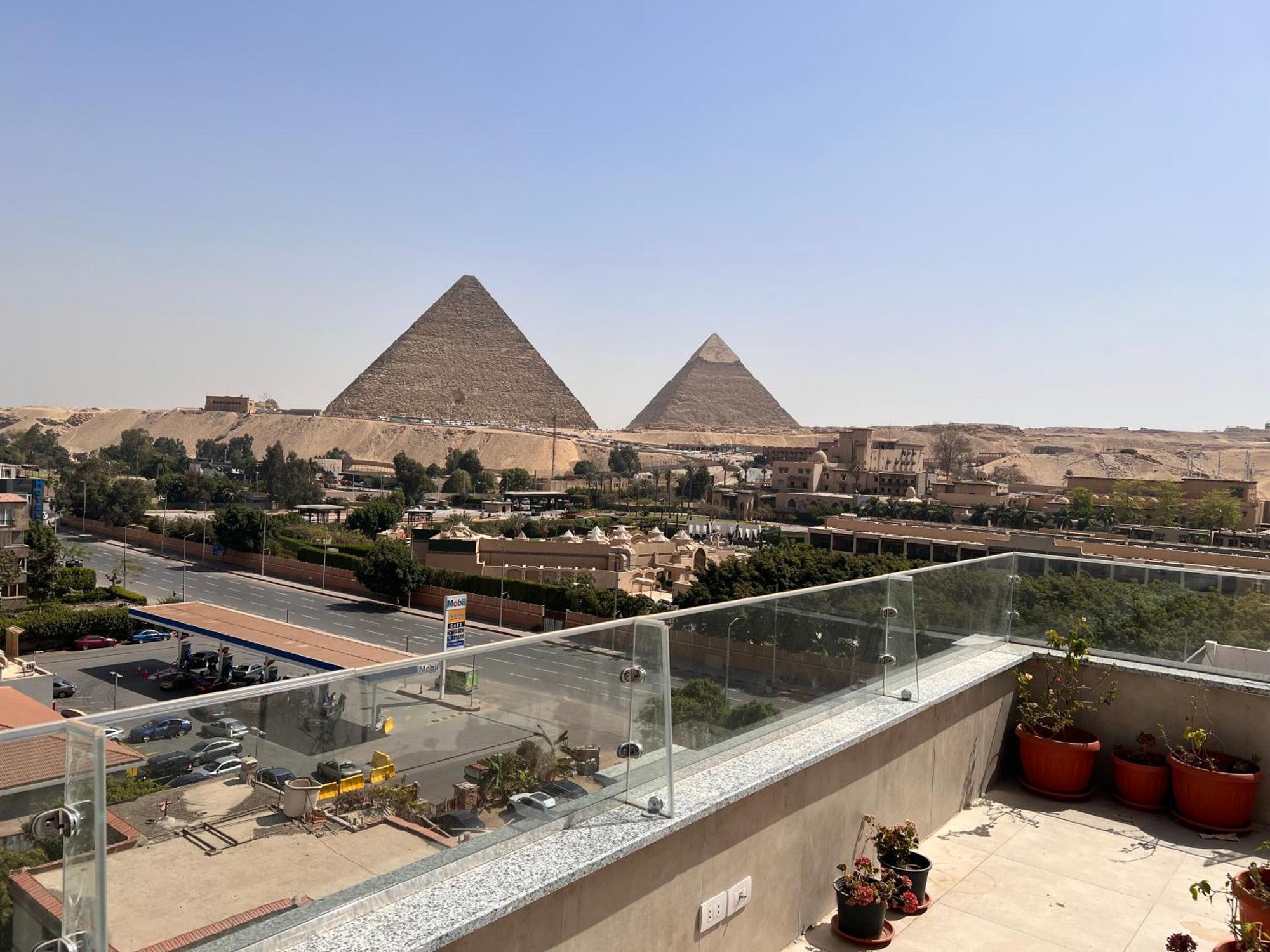 Dream Inn Pyramids View Kafrat al Jabal Exterior foto